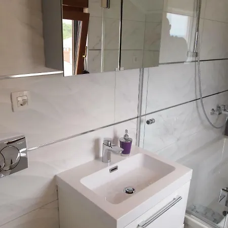 Lejlighed Panoramic View Ev Station Available *