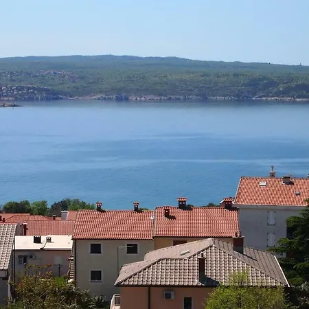 Panoramic View Ev Station Available Lejlighed