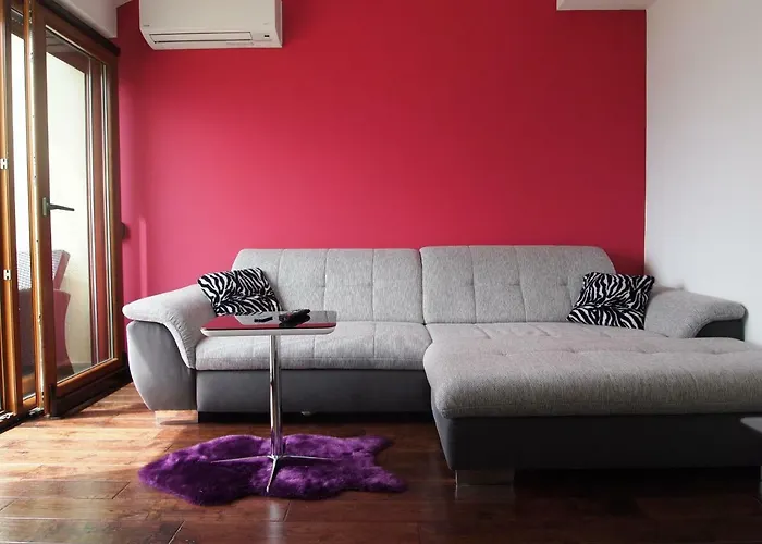 Panoramic View Ev Station Available * קריקווניצה