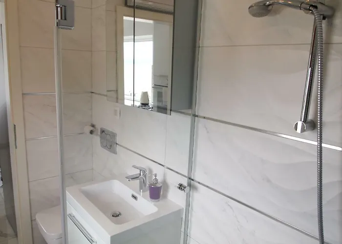 Panoramic View Ev Station Available קריקווניצה