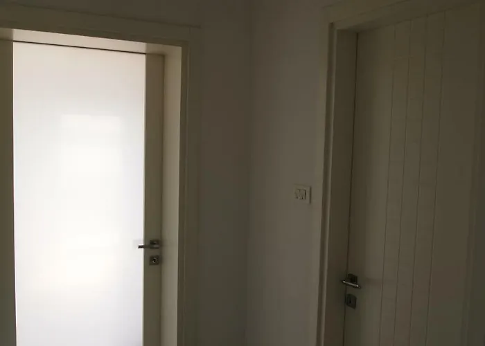 Panoramic View Ev Station Available קריקווניצה